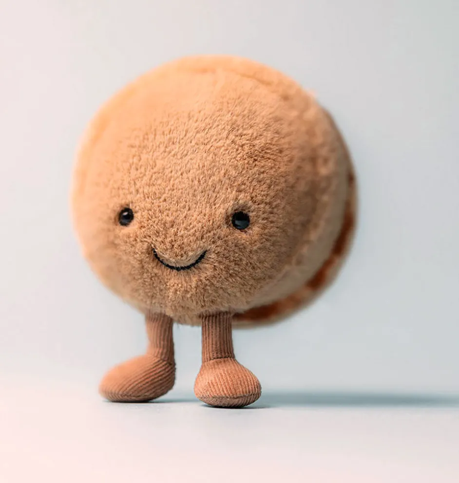 Jellycat Amuseables Mona Macaron (Schokolade)