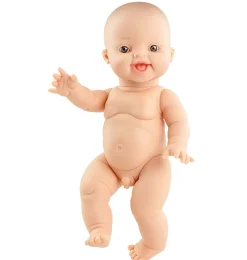 Junge Paola Reina Gordi lächelt mit Augenbrauen